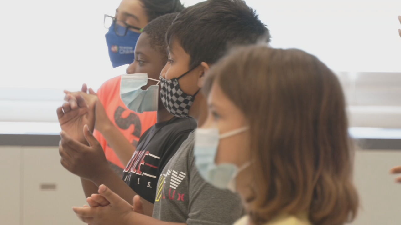 JCPS students wearing masks